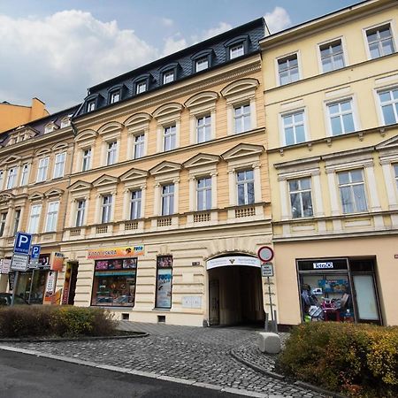 Spa Apartments Bulharska KLV Exterior foto