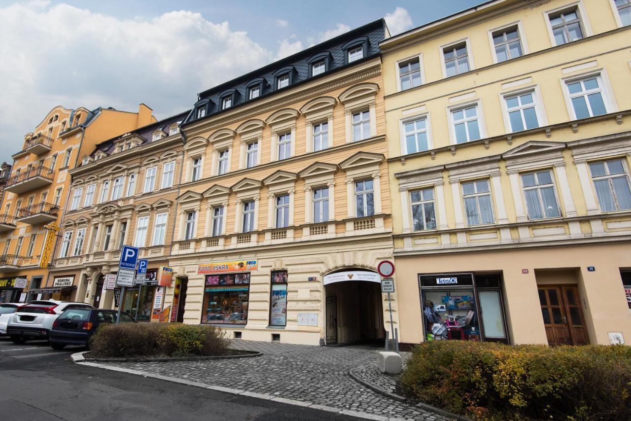 Spa Apartments Bulharska KLV Exterior foto